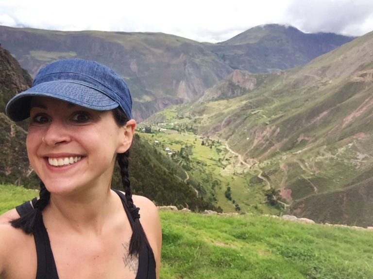 Hiking the Peruvian Andes Mountains – Lara's Adventures